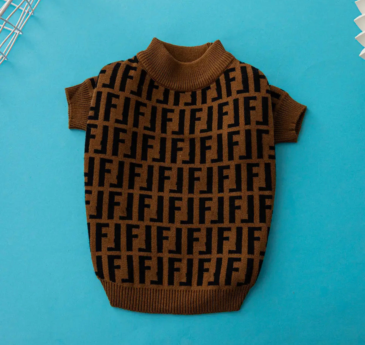 Furendi Sweater