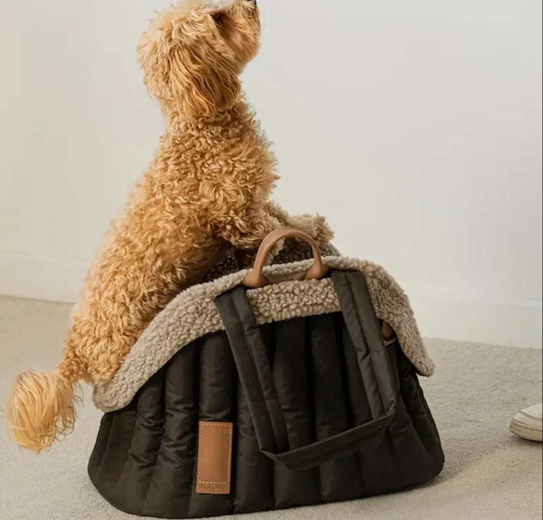 Bailey Pet Carrier