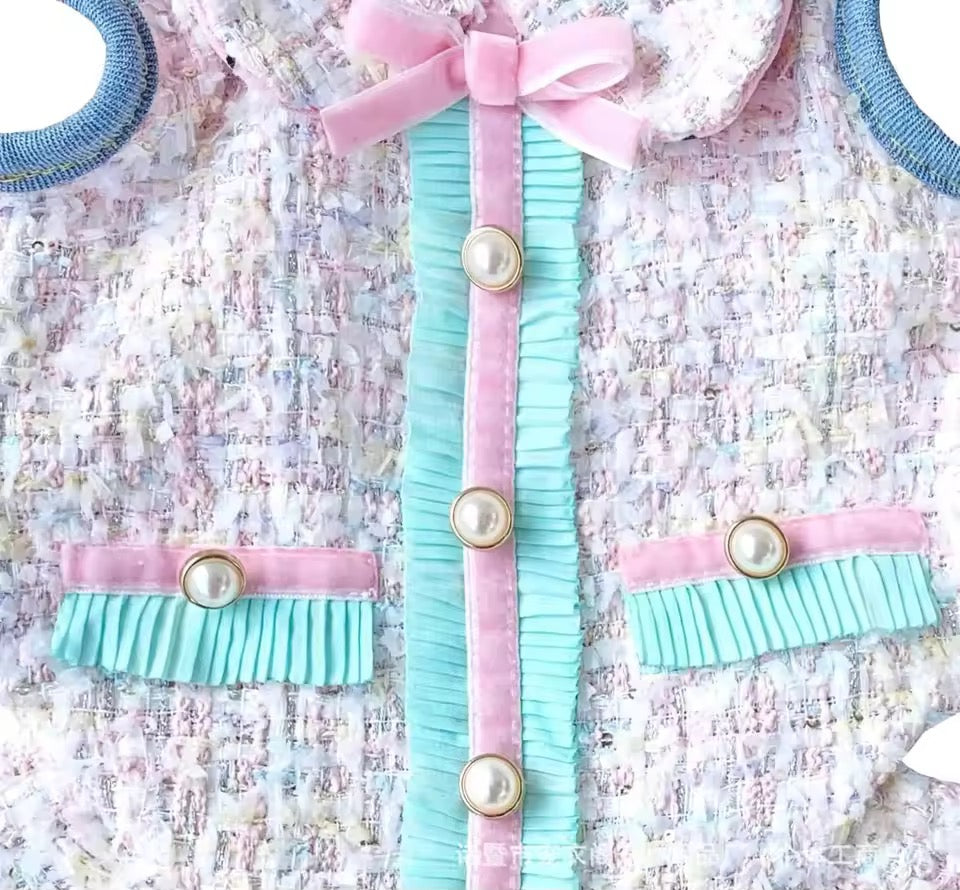elegant puppy outfit with tweed fabric
